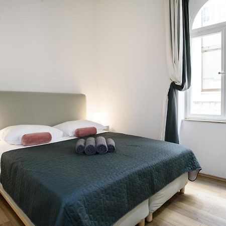 Street Buzz Old Town Apartment By Duhomes ดูบรอฟนิก ภายนอก รูปภาพ