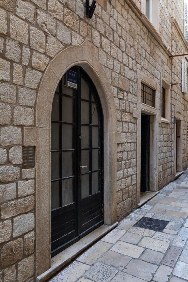Street Buzz Old Town Apartment By Duhomes ดูบรอฟนิก ภายนอก รูปภาพ