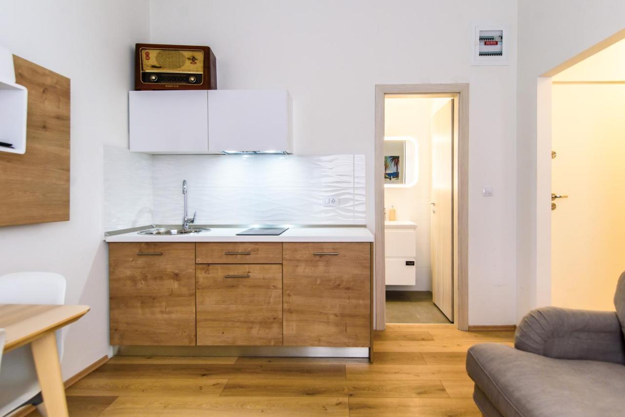 Street Buzz Old Town Apartment By Duhomes ดูบรอฟนิก ภายนอก รูปภาพ